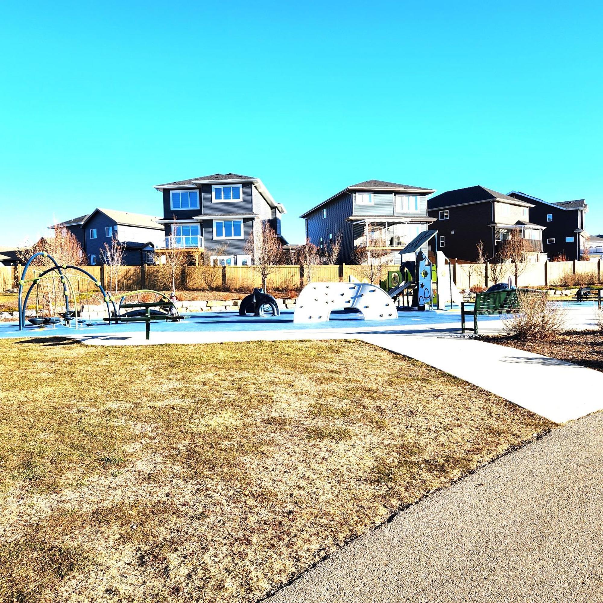 Rare Find. Legal Basement Suite With Separate Ent. Nisku Exterior photo